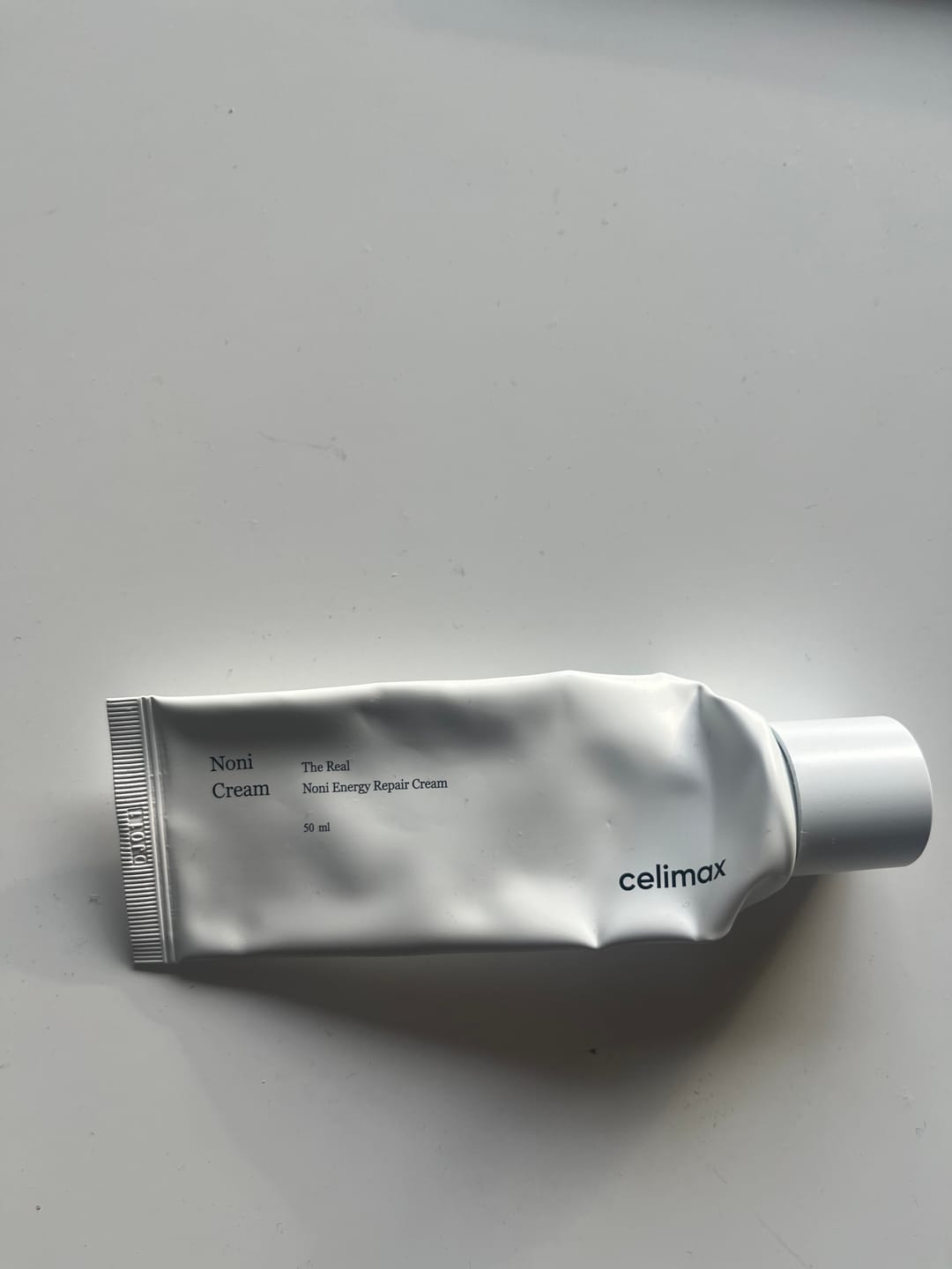 Customer photo review of Atjaunojošs krēms ar noni ogu ekstraktu Celimax The Real Noni Energy Repair Cream