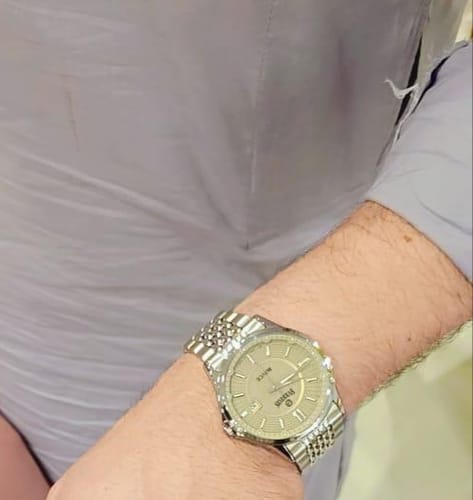 Customer photo review of Royce