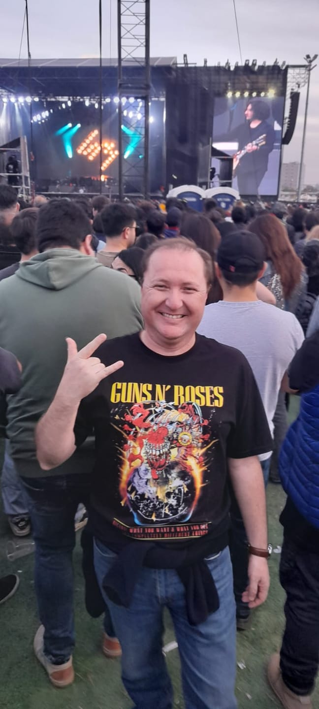 Customer photo review of Guns N’ Roses – Tour 2025