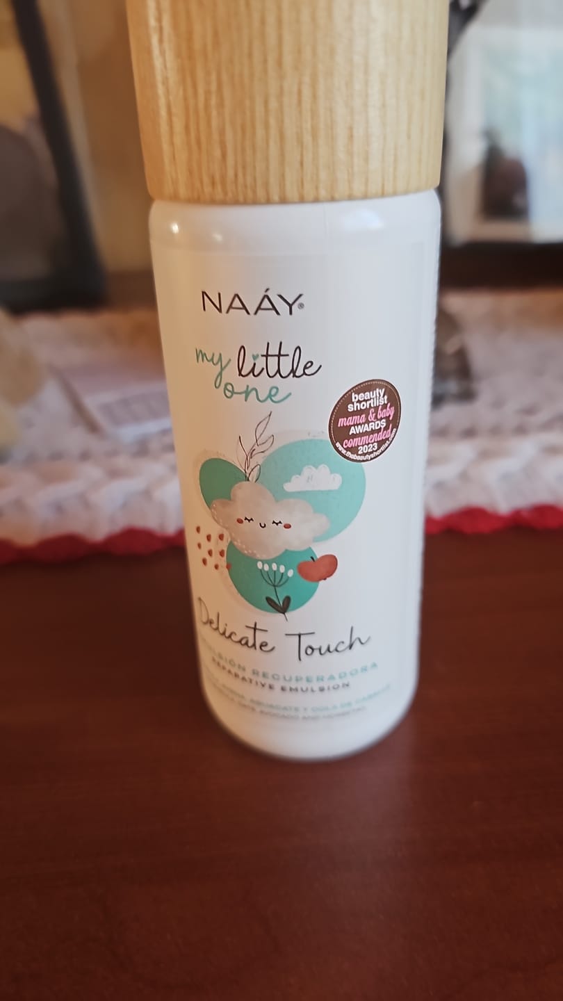Customer photo review of Delicate Touch - Emulsión Recuperadora | Para pieles con dermatitis, rosácea o sensibilidad