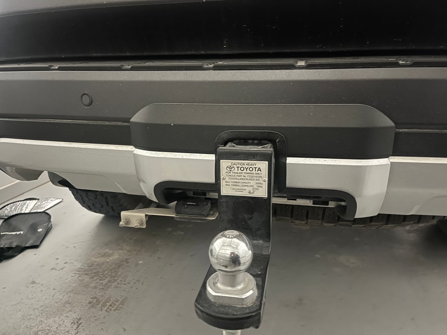 Customer photo review of Tow Bar Cover Cut Out Service for 300 Series LandCruisers