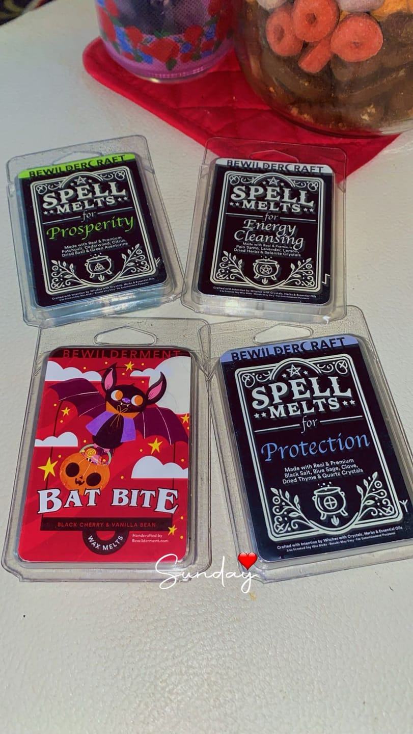 Customer photo review of Spell Melts for Energy Cleansing Wax Melts