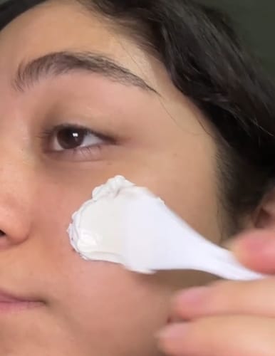 Customer photo review of Mascarilla de Arcilla con 3 Ácidos para Limpieza Profunda de Poros