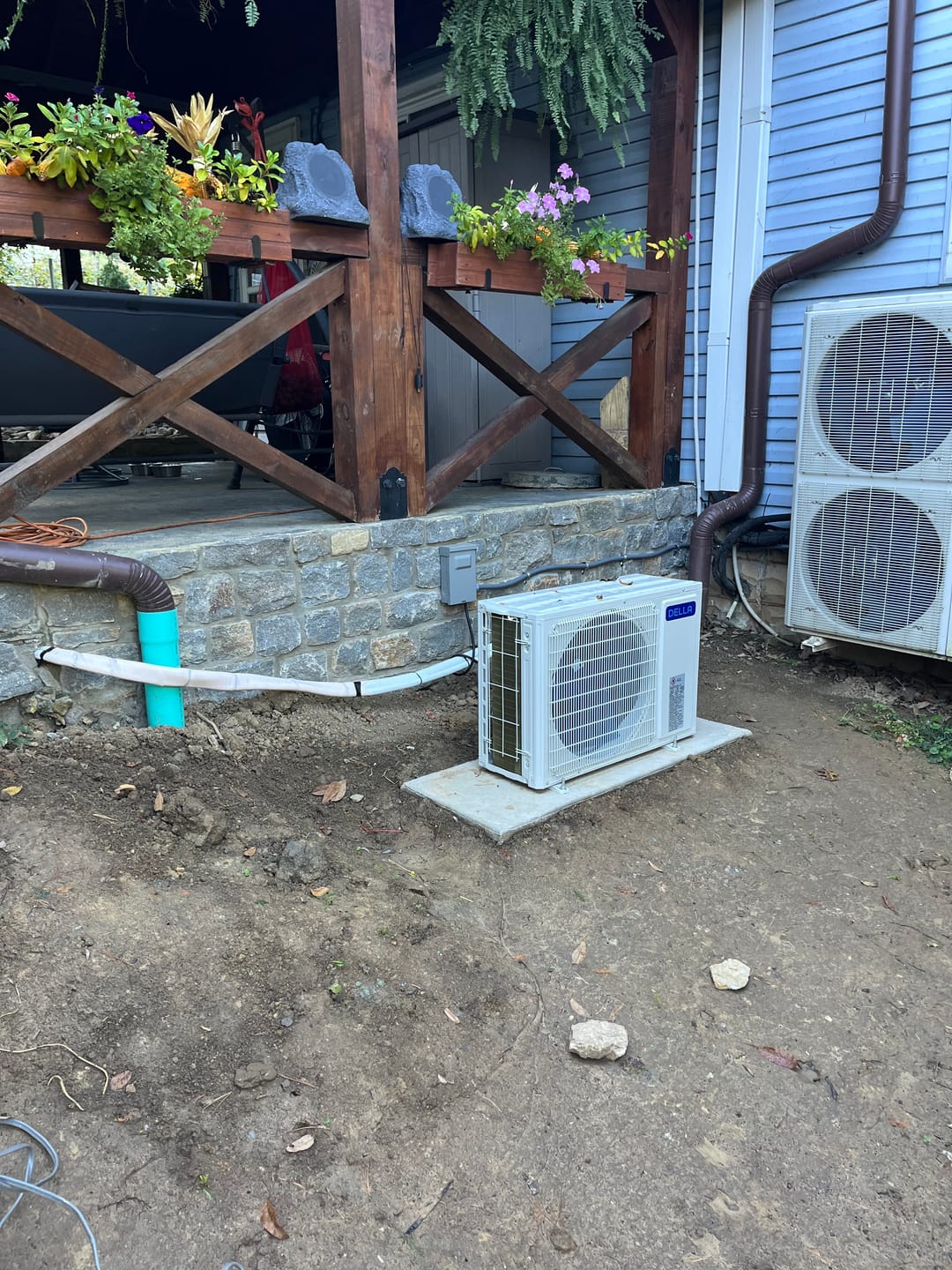 Customer photo review of DELLA 30A & 60A Pull-Out Switch AC Disconnect Boxes