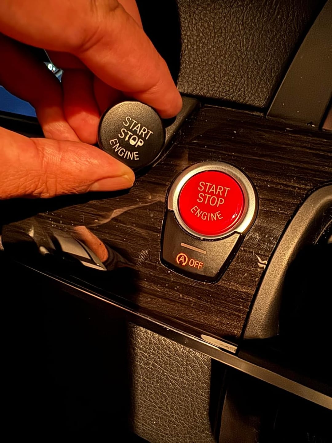 Customer photo review of Sports Red Start Stop Engine Switch Button Compatible with BMW,Power Ignition Start Stop Button Replacement(Compatible with BMW 1 2 3 4 5 6 7 X1 X3 X4 X5 X6/F30 F10 F01 F15 F16