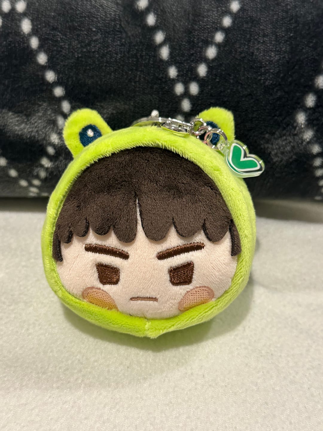 Customer photo review of BTS - 2025 BTS FESTA OFFICIAL MD BTS ISLAND: IN THE SEOM FACE KEYRING
