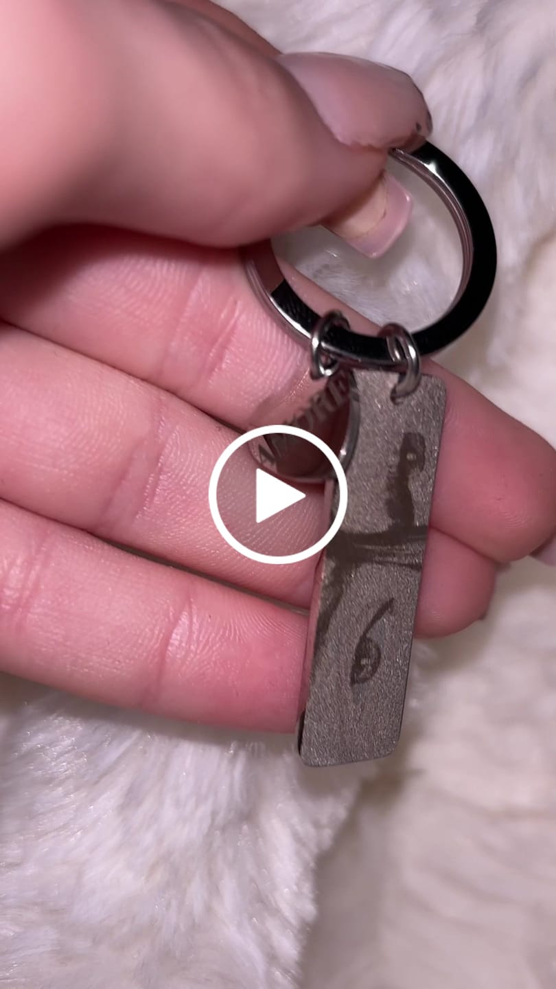 Customer video review of Herzcharm gravieren