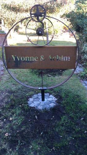 Customer photo review of Gartenstele Personalisiert