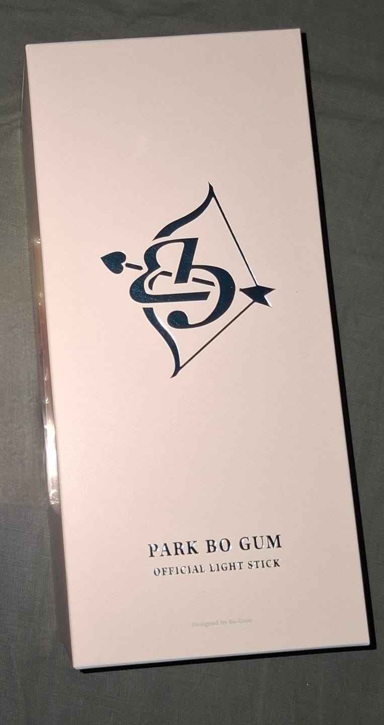 Customer photo review of PARK BO GUM - OFFICIAL LIGHT STICK FOREVONG Ver.2