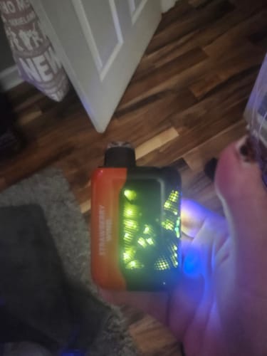 Customer photo review of Fume Pro 30K Puffs