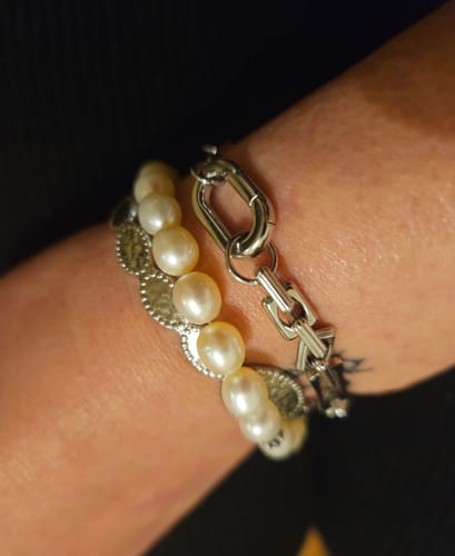 Customer photo review of The Lovers Chain Bracelet
