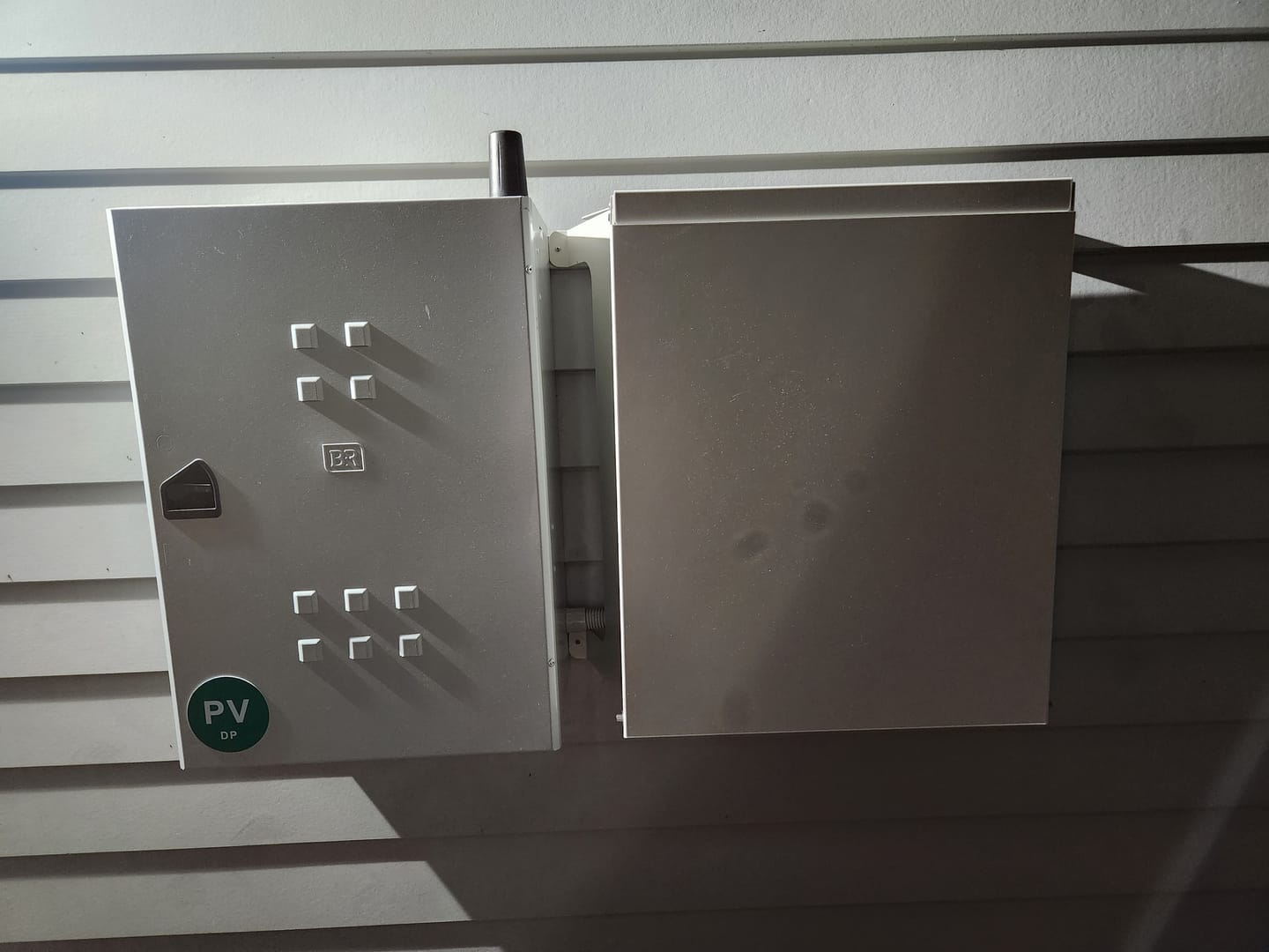 Customer photo review of Solar Inverter Cover