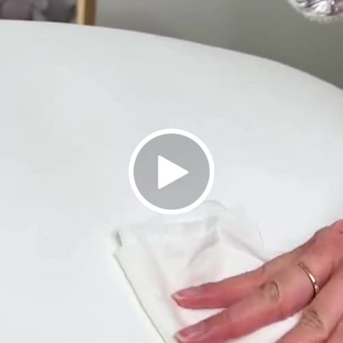 Customer video review of Mellow Hotel Pillow Waterproof & Stain-Resistant