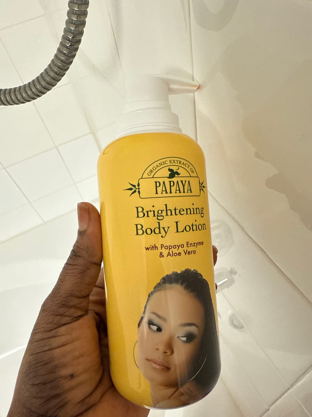 Customer photo review of Organic Extract of Papaya Brightening Body Lotion - 400ml