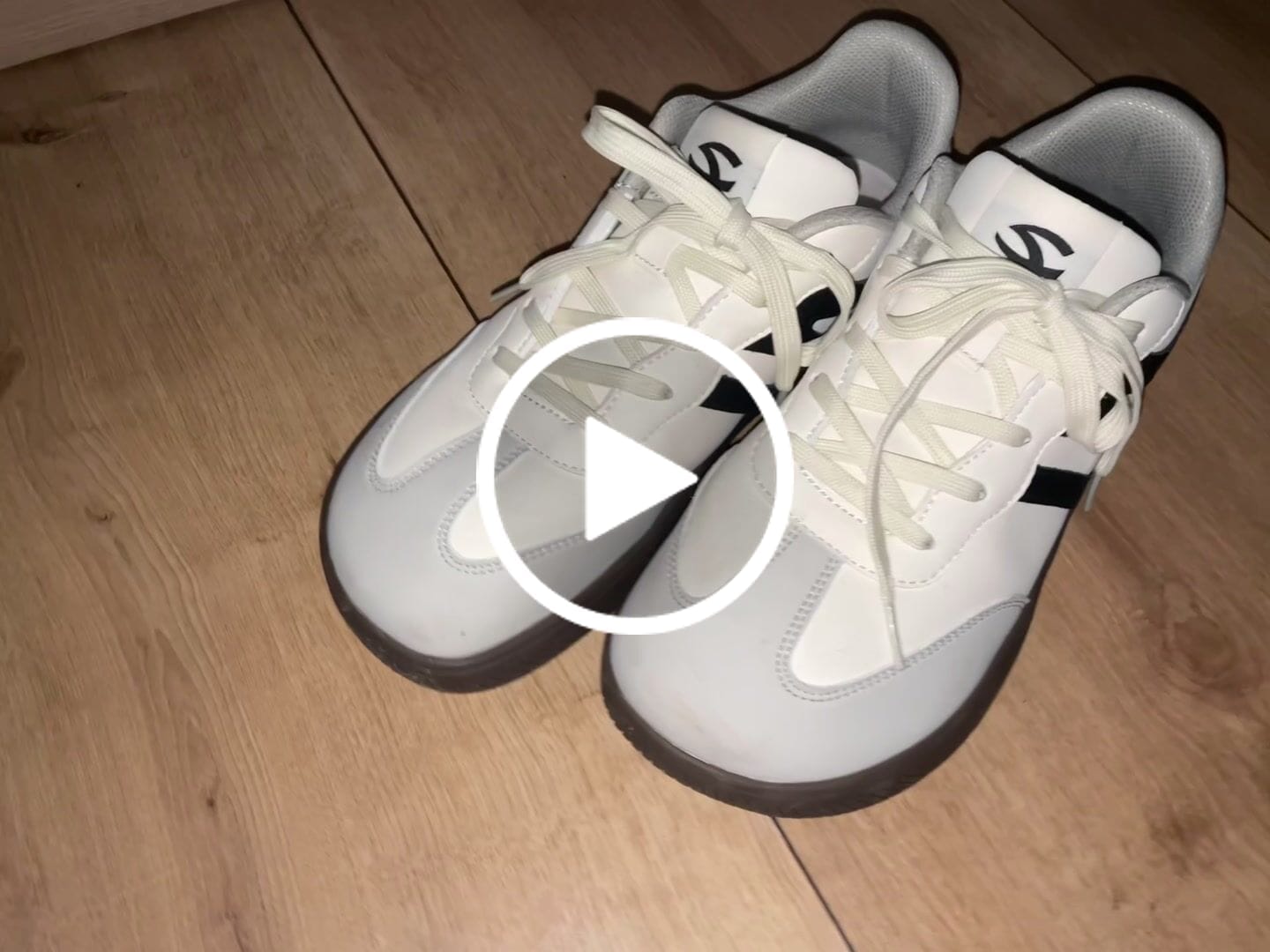 Customer video review of Laurel - Breitfußschuh