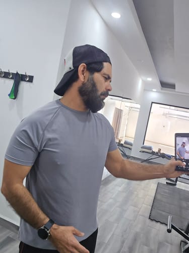 Customer photo review of Training Sport Tee - Light Gray