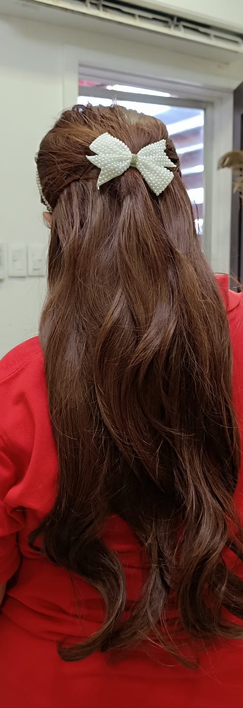 Customer photo review of 22" Hollywood Waves