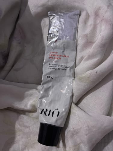 Customer photo review of Creme Hidratante Mãos Pró-Idade