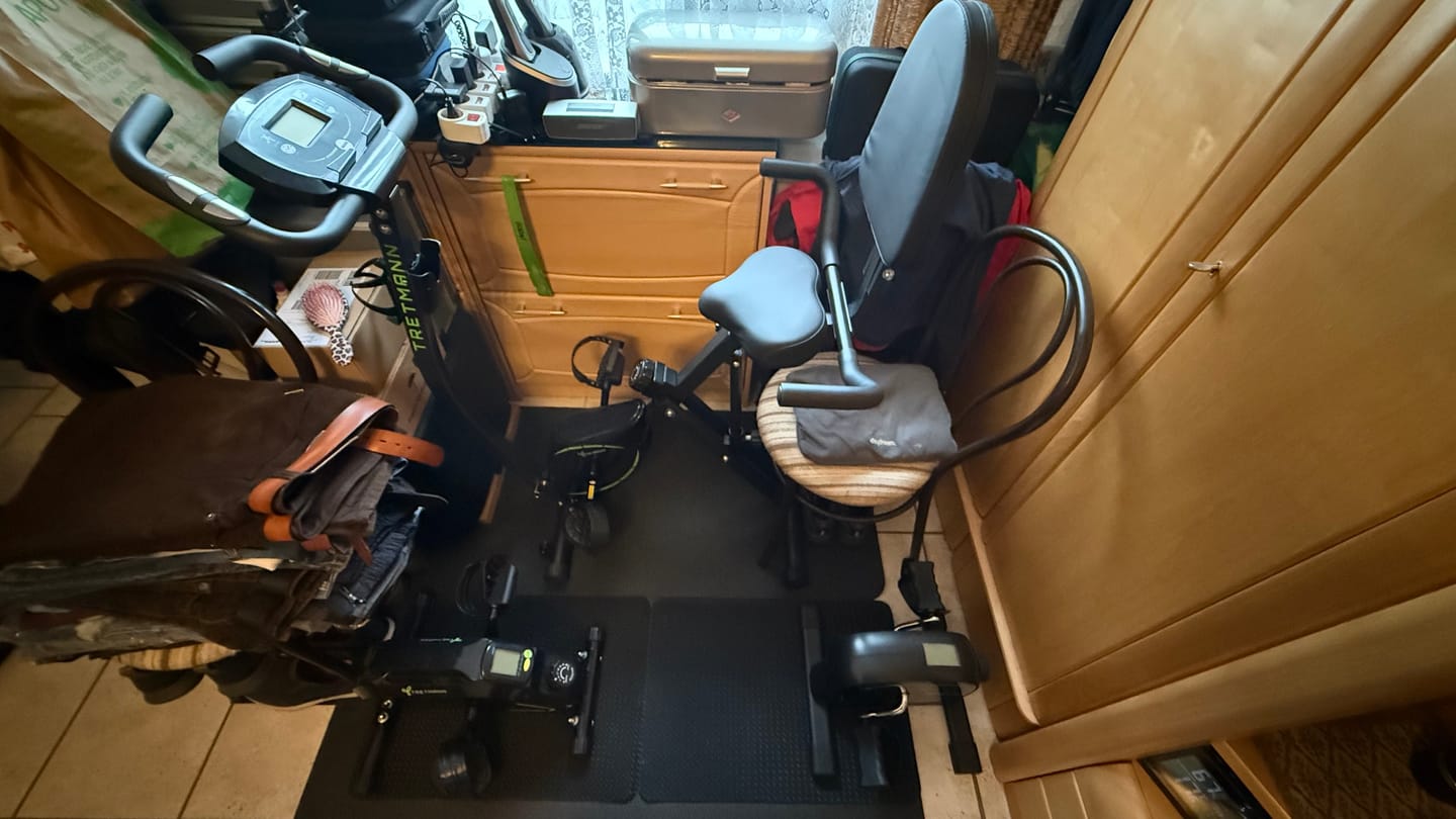 Customer photo review of Pedaltrainer BASIC Set