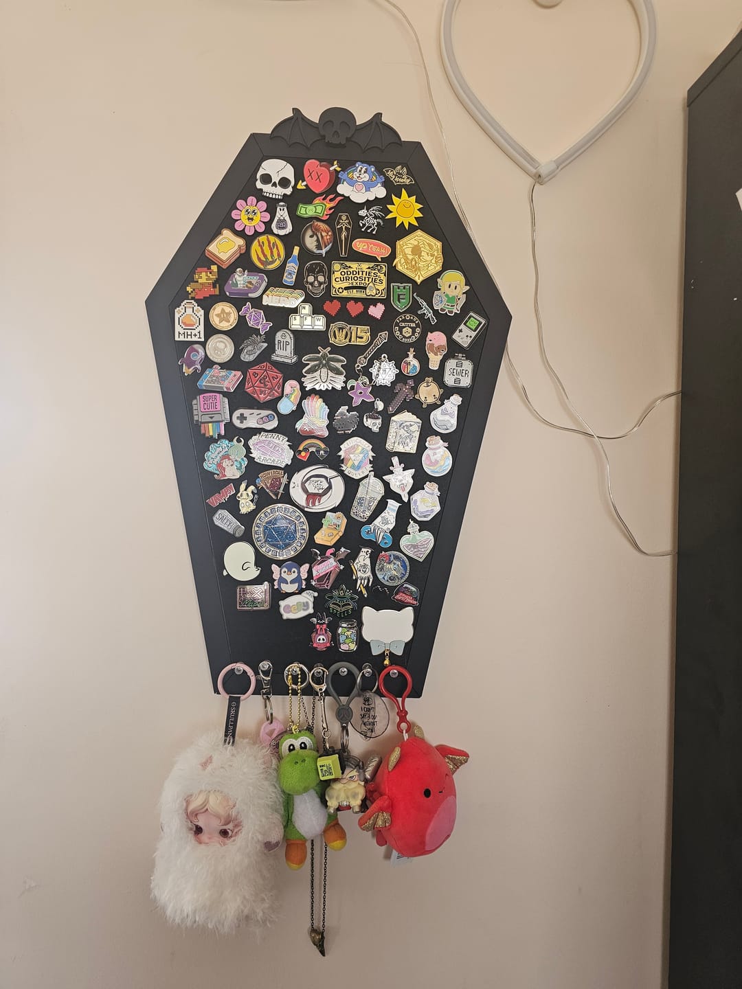 Customer photo review of Goth Pin Board - XL Coffin