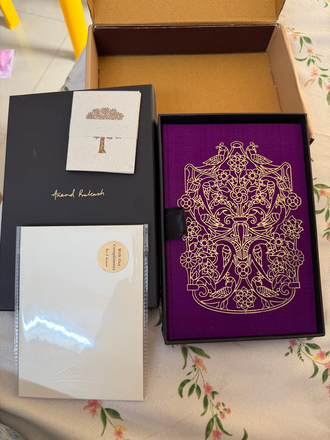 Customer photo review of Journal Luxe Silk - Peacock Symphony