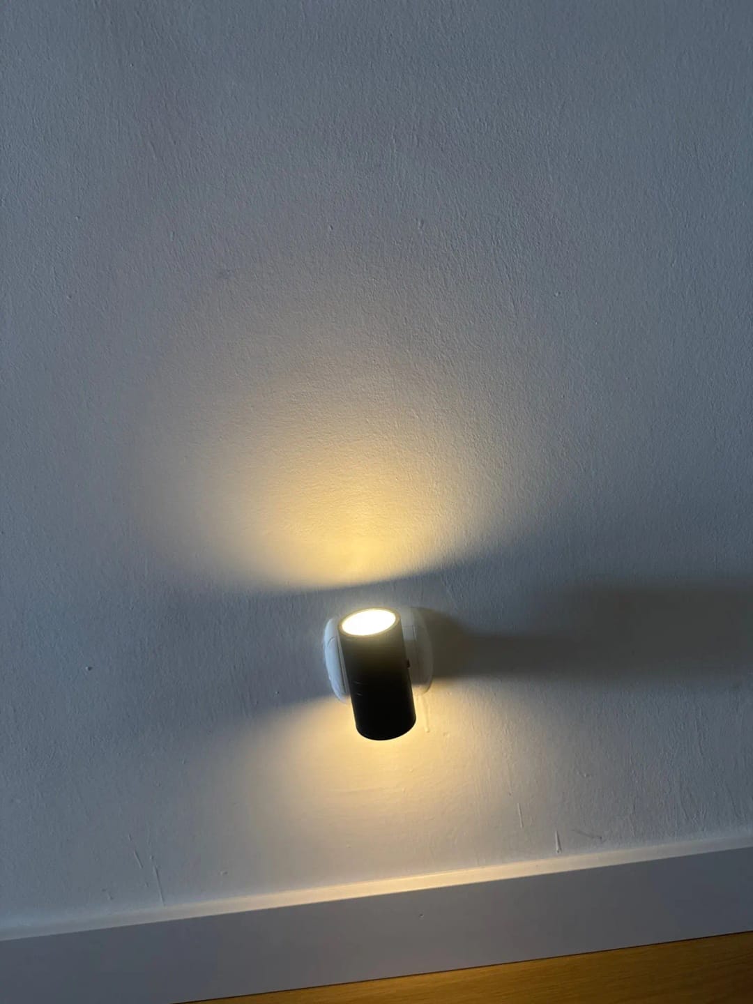 Customer photo review of NightLuxe | Bauhaus Design Nacht Lampe