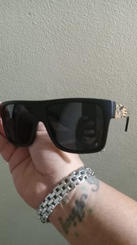 Customer photo review of Mis Raíces Black