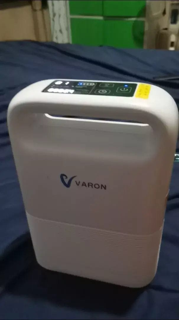 Customer photo review of VARON VP-2 Generatore di ossigeno portatile, sistema di erogazione di ossigeno a pulsazioni 5 litri/minuto.