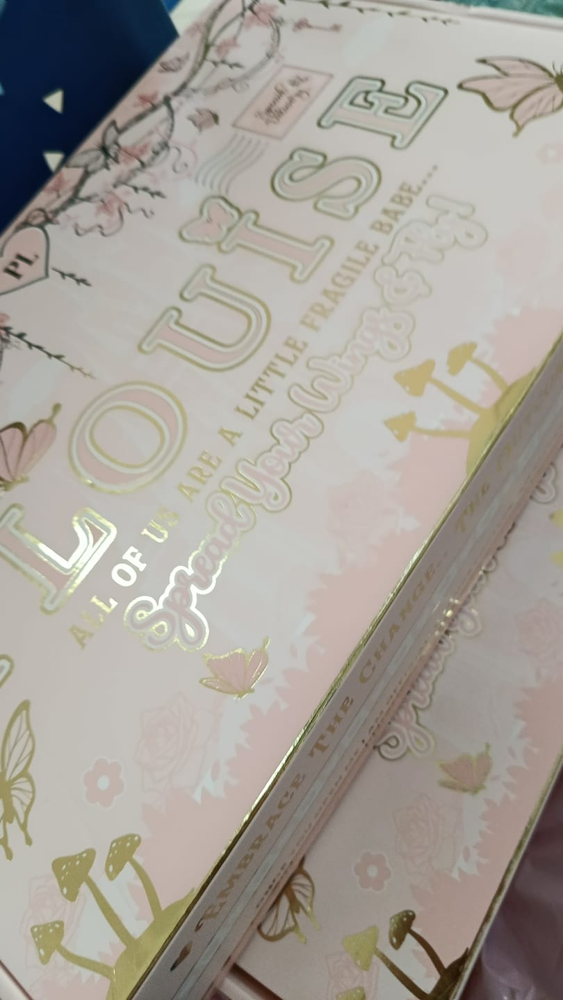 Customer photo review of P. Louise A Brand New Chapter Palette - Chapter Three
