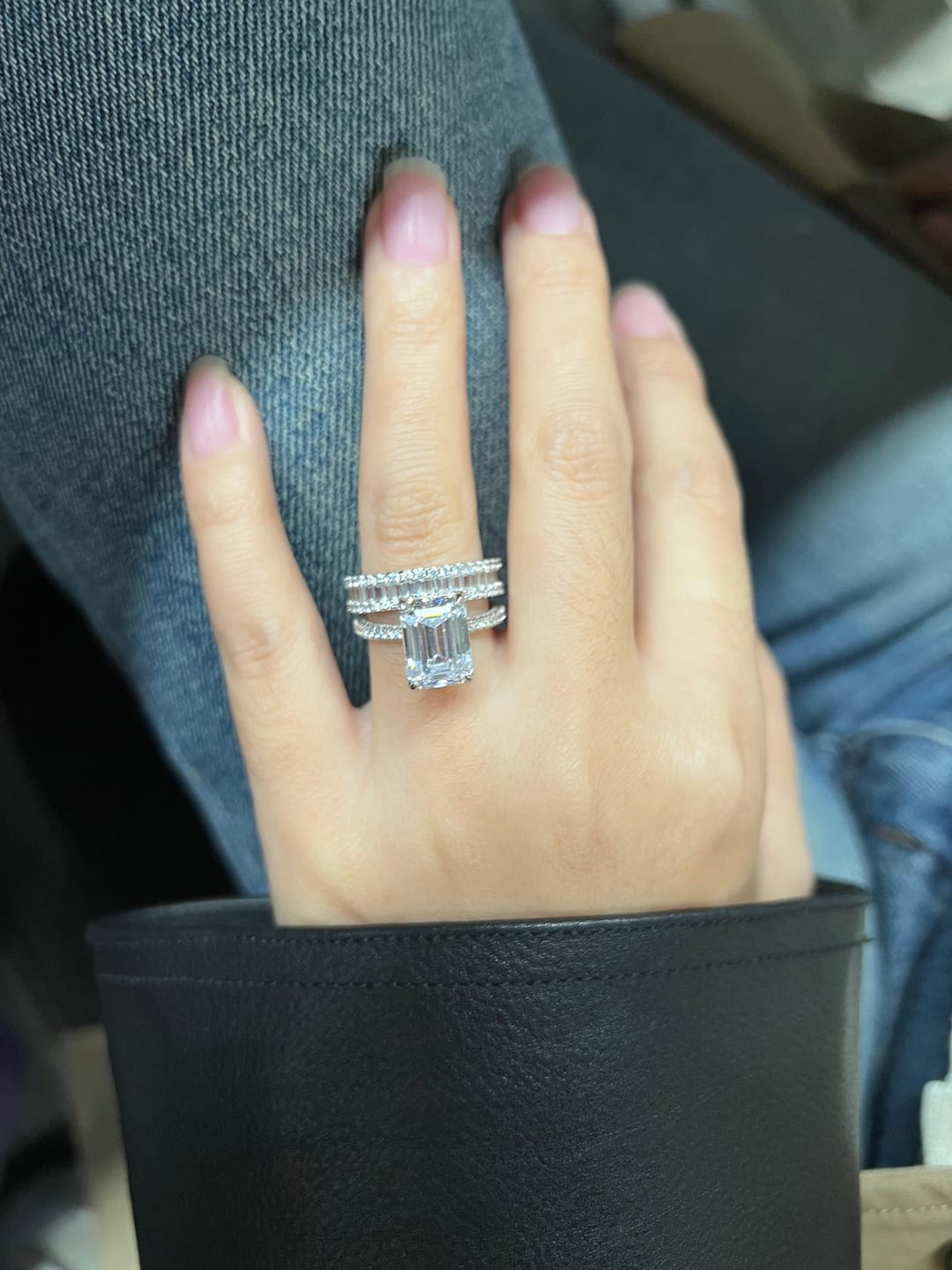 Customer photo review of S925 4.5Ct Emerald Cut Wedding Ring Set With Emerald Cut Wedding Band