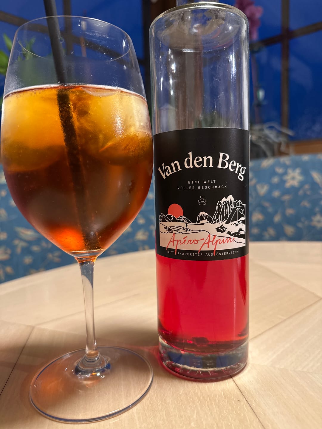 Customer photo review of Apéro Alpin, Aperitif Likör