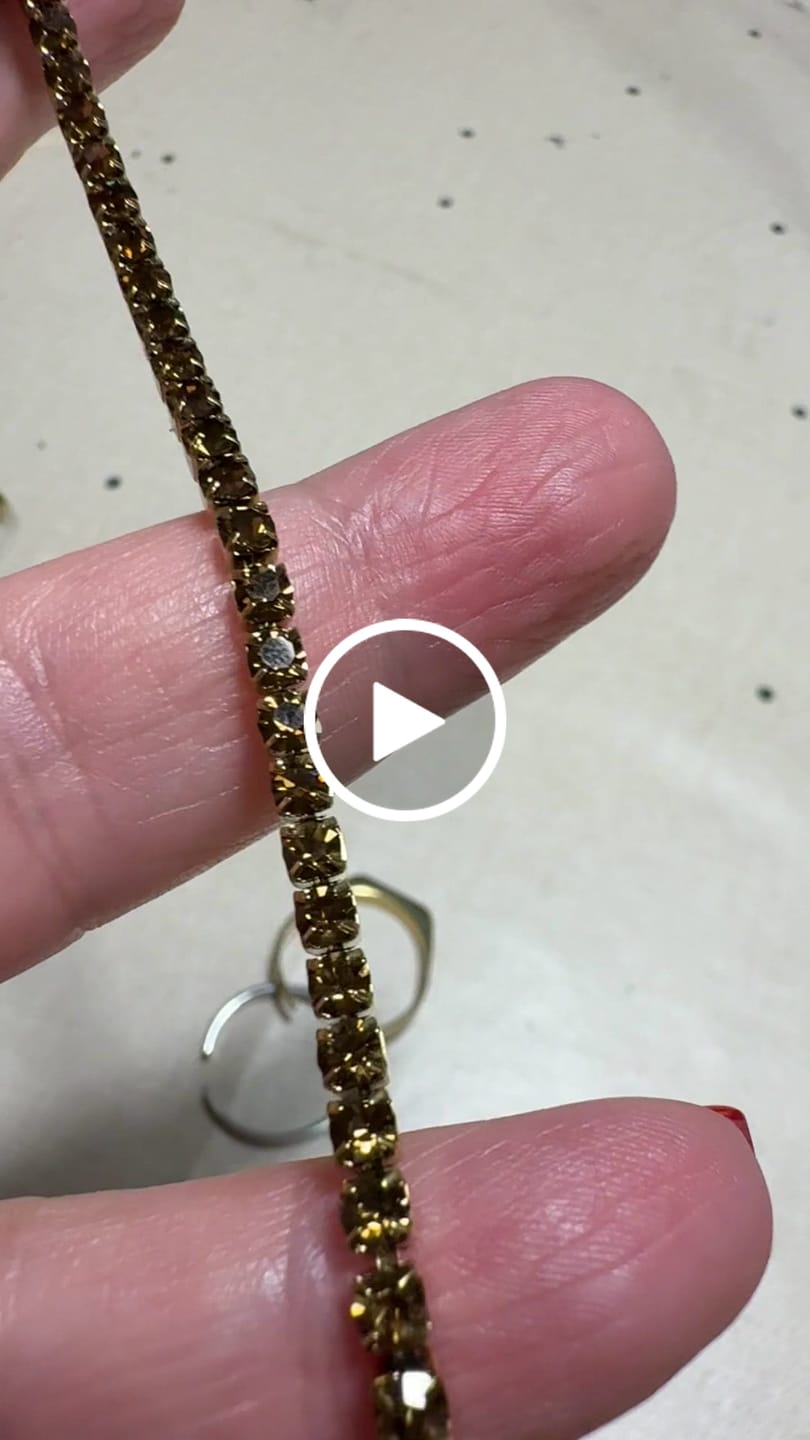Customer video review of Violet Ring