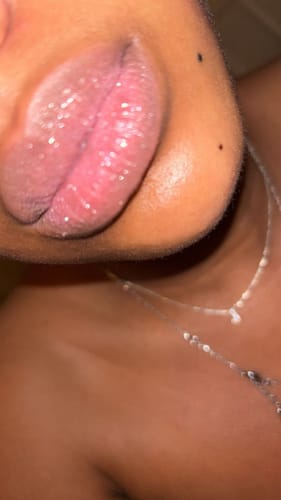 Customer photo review of Luxe Glitter Lip Lustre Kit