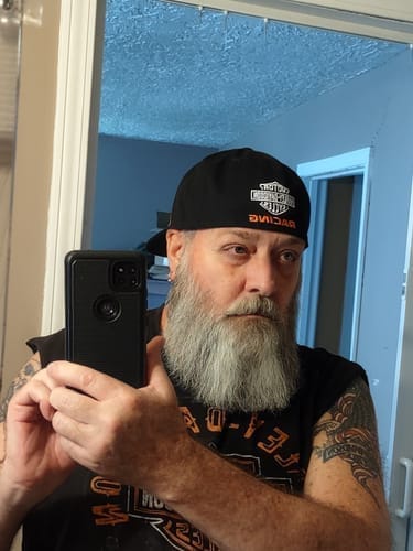 Customer photo review of Reuzel "The Stache" Bourbon Sidecar Fragrance Mustache Wax 1oz