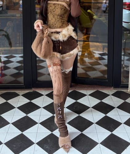 Customer photo review of Lace over-the-knee socks set