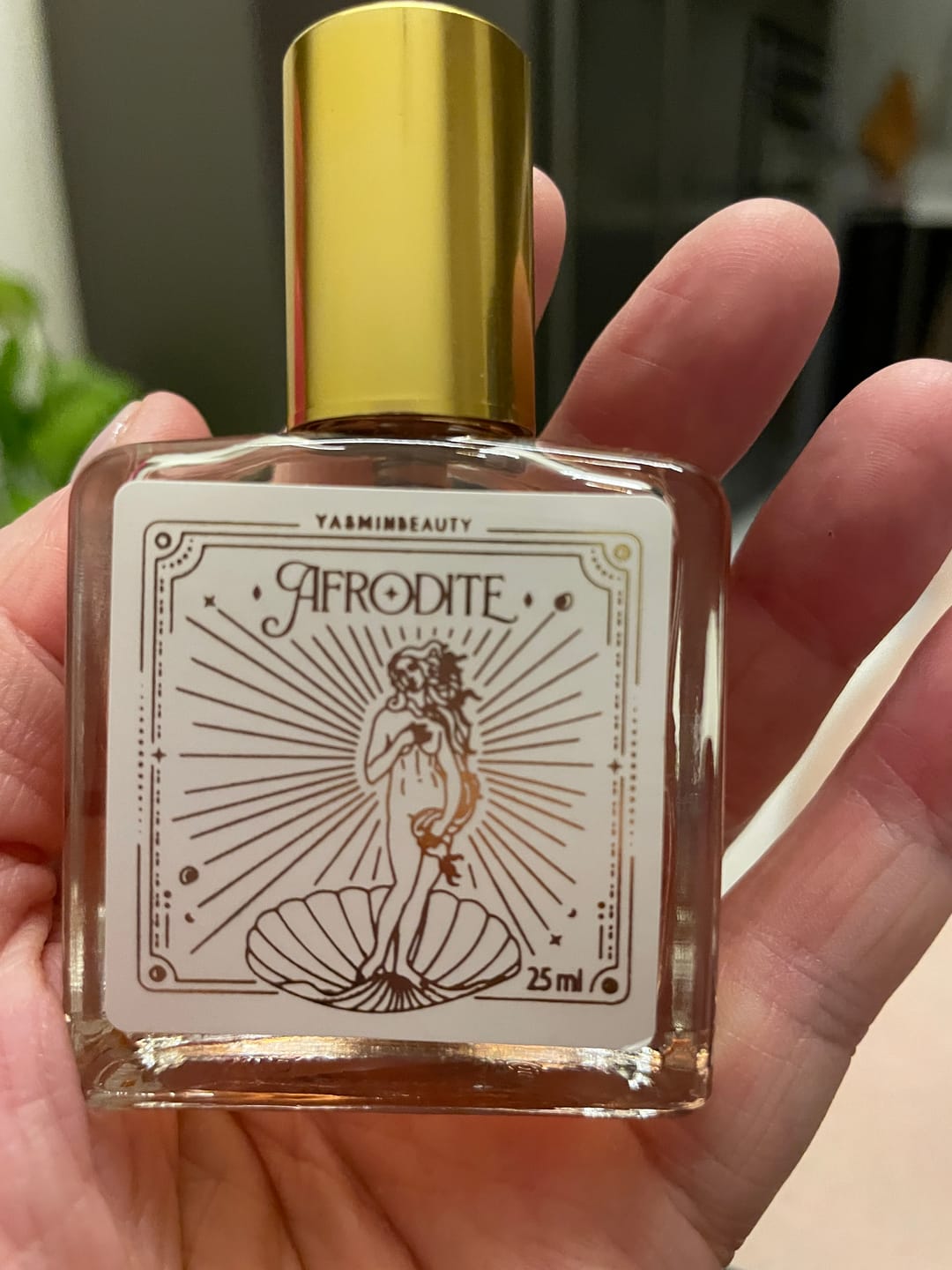 Customer photo review of Fragrância Afrodite Miniatura 25ML