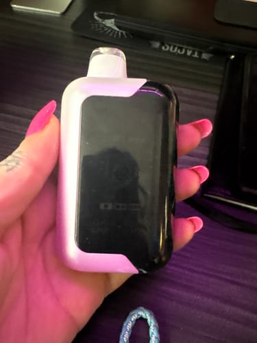 Customer photo review of SMOK Spaceman - SP40000 - 40000 Bouffées - 2% de nicotine - Puff Jetable / Vape Disposable