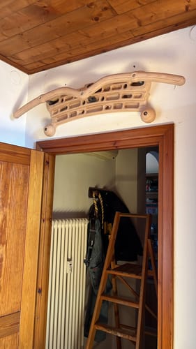 Eugenio G. review of Kraxlboard Rock & Snake: Das perfekte Set für Finger-, Sloper- und Klimmzugtraining image 1 out of 1