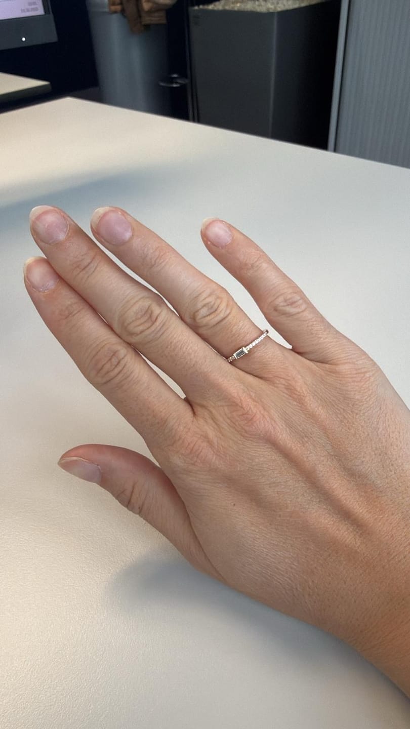 Customer photo review of Baguette Diamond Ring With Sides