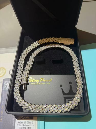 Customer photo review of S925 Moissanite Diamond Prong Cuban Link Chain in White Gold - 13mm