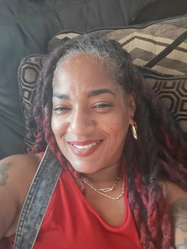 Customer photo review of Instant Dye Shampoo