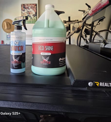 Customer photo review of Eco Shine Waterless/Rinseless Wash - Gallon