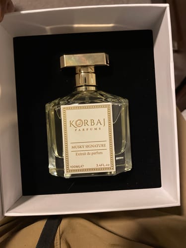 Customer photo review of MUSKY SIGNATURE  100ml + Free Discovery Perfume Set 20ml