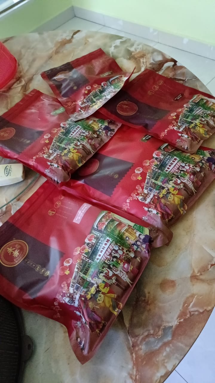 Customer photo review of BBQ Honey Bacon Pork Dried Meat Bakkwa