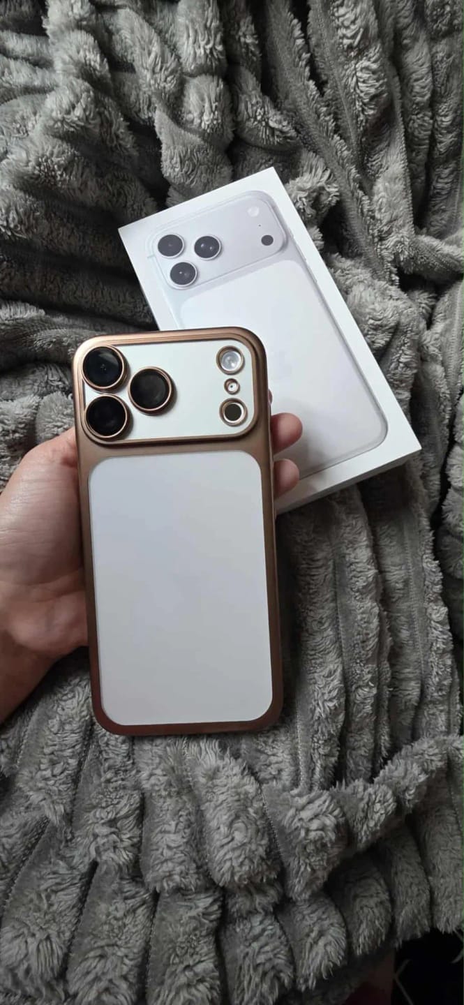 Customer photo review of LuxuryKase Hybrid Frosted Clear Case | Matte Hard Back Cover | Metallic Frame | Shockproof Slim Design | Anti-Fingerprint | In-Built Camera Lens Protection For iPhone