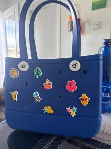 Customer photo review of Large EVA Waterproof Beach Bag – Lightweight, Durable & Stylish Tote for Everyday Use