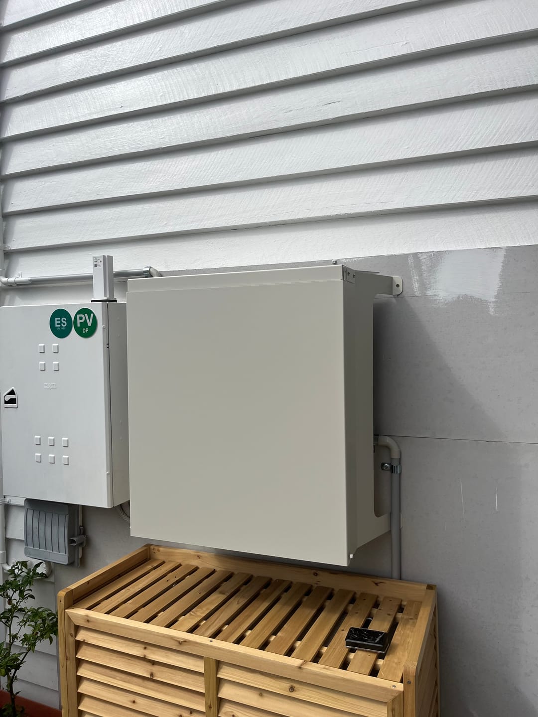 Customer photo review of Large Solar Inverter Cover