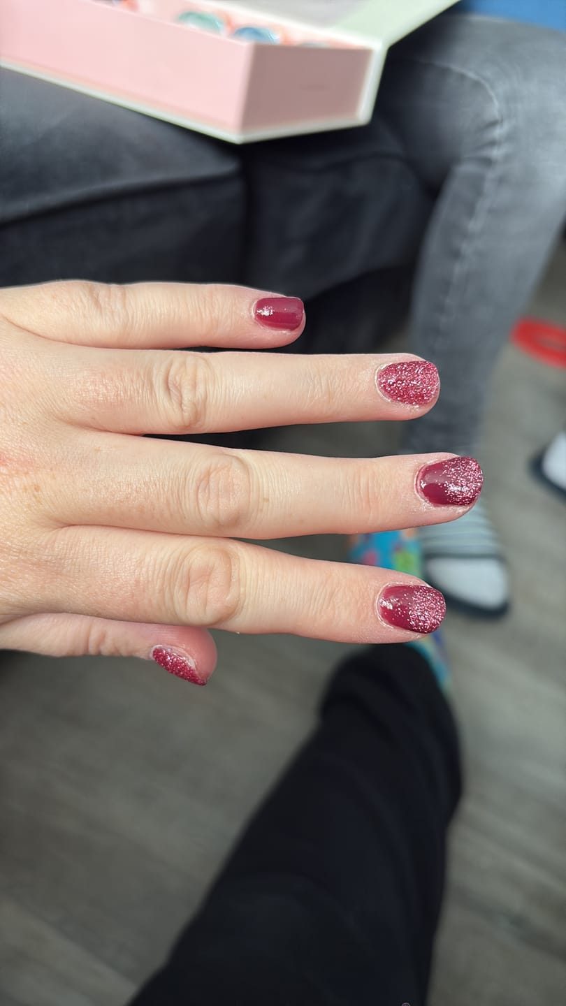 Customer photo review of Pink Lemonade Dipping Powder