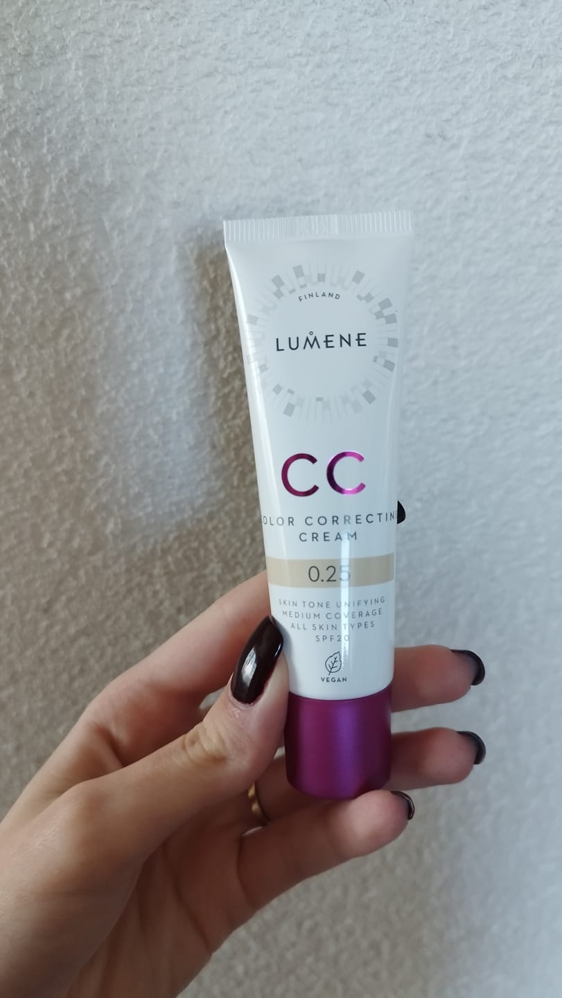 Customer photo review of Lumene CC cream - Веган CC Крем "Абсолютно съвършенство" 7в1 SPF 20