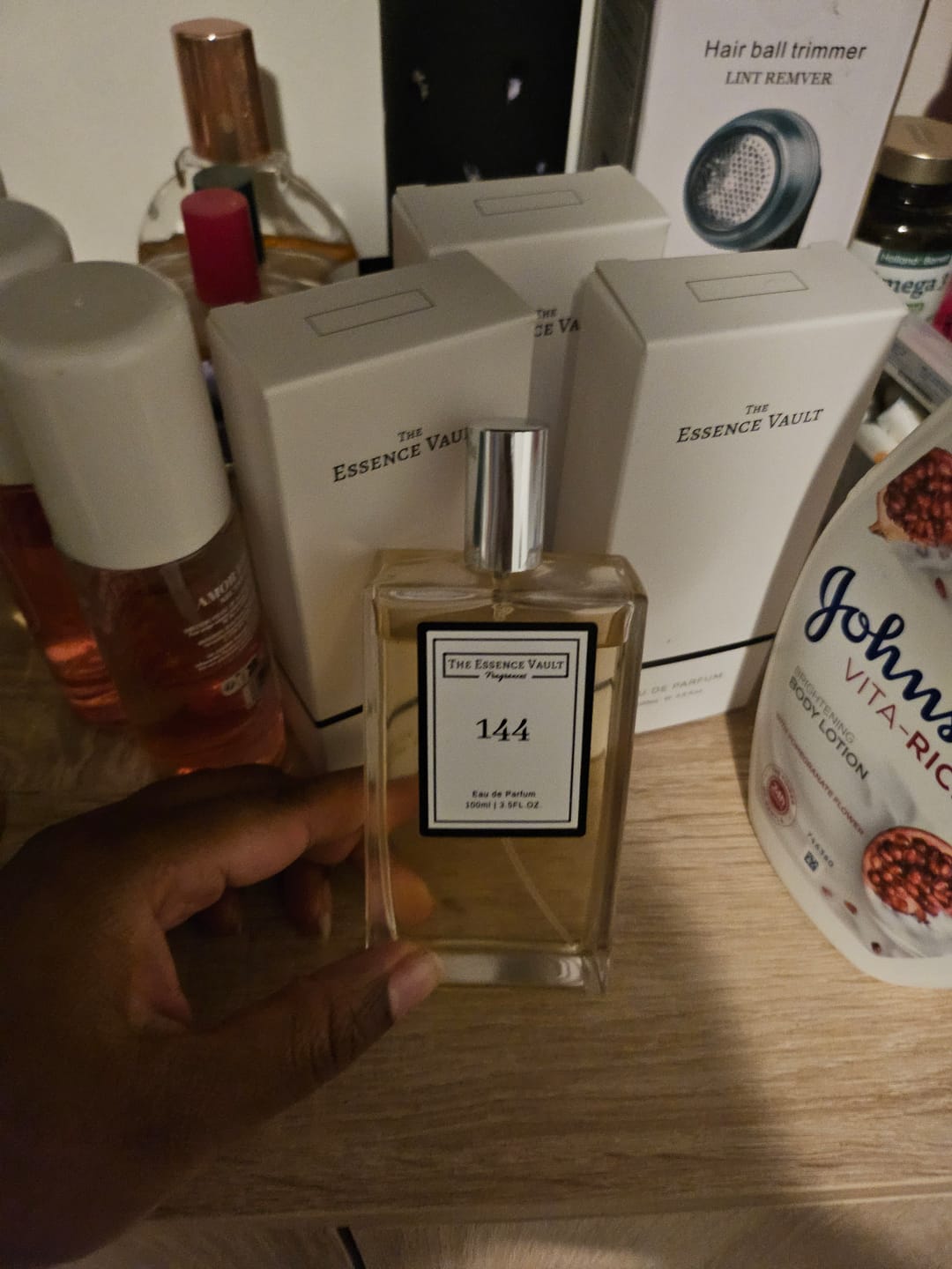 Customer photo review of Inspired by La Vie Est Belle - 144